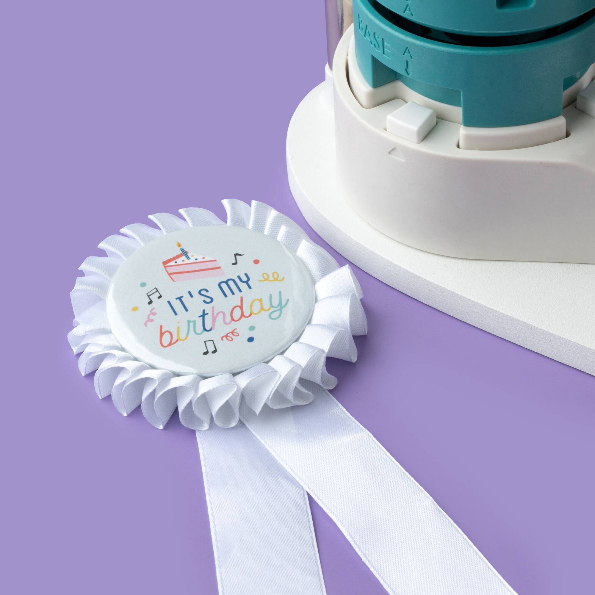 We R Memory Keepers® Button Press™ Rosette Kit, Makes 2